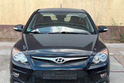 Hyundai i30 154.500 km 3.000 &euro; Düren 52351