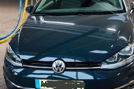 VW Golf 60.950 km 14.400 &euro; Aachen 52068