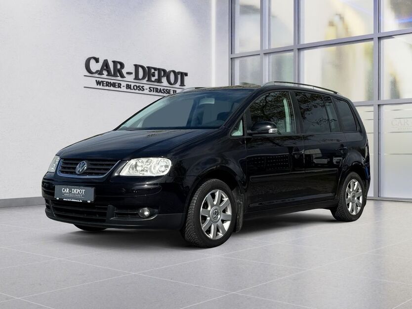 VW Touran 197.000 km 4.999 € Jülich 52428