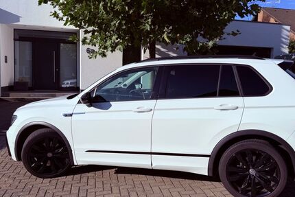 VW Tiguan 68.000 km 25.900 &euro; Übach Palenberg 52531