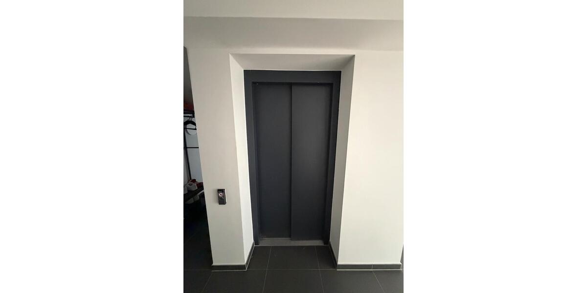 Dachgeschoßwohnung Linnich - 1.5 Zimmer, 60 m&sup2;, 750&euro; | Angebot:26131989