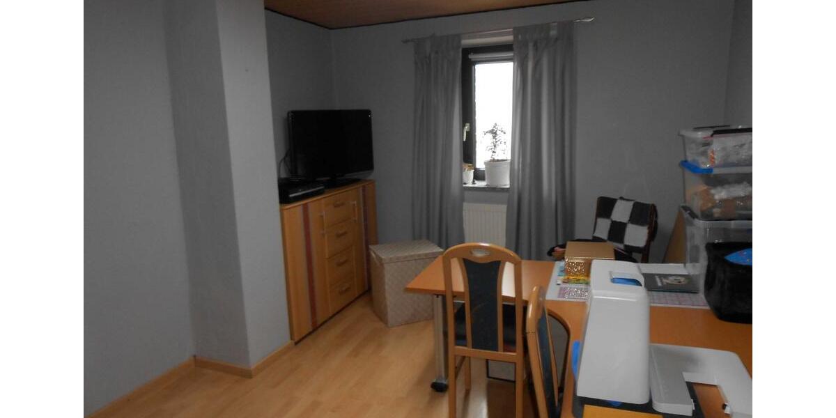 Etagenwohnung Gangelt - 4 Zimmer, 85 m&sup2;, 400&euro; | Angebot:26267496