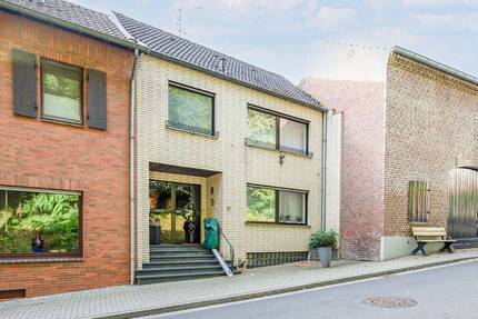 Großzügiges Einfamilienhaus mit Wintergarten und weitläufigem Garten in Selfkant - Hillensberg! 6 zimmer