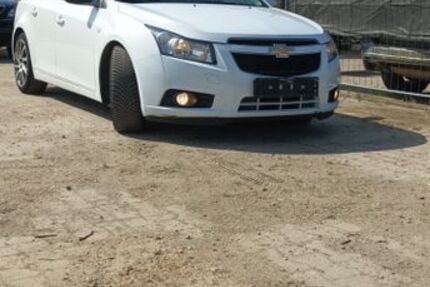 Chevrolet Cruze 134.000 km 3.600 &euro; Aachen 52070