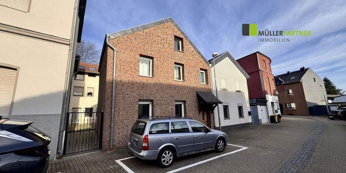 Ideal für 1-2 Personen! - Kleines Einfamilienhaus mit Anbau in Eschweiler-Röhe 3 zimmer