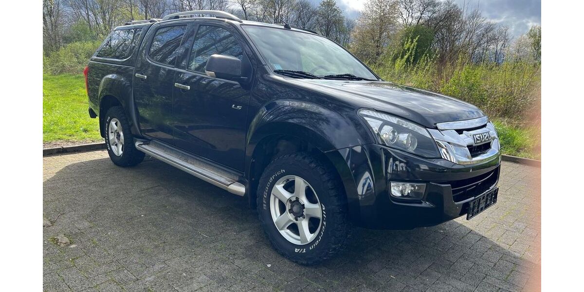 Isuzu D-Max 160.000 km 12.950 € Aachen 52070