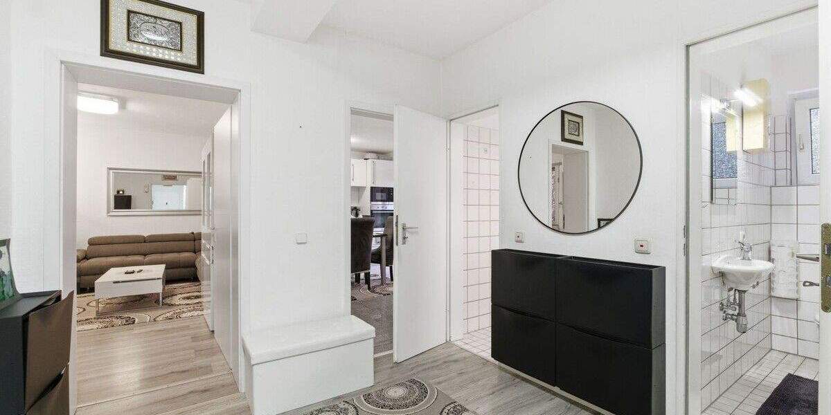 Großzügige Vier-Zimmer-Wohnung mit privatem Garten und Außenstellplatz in Aachen-Forst! 4 zimmer