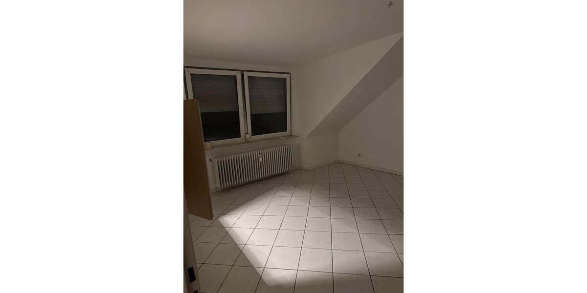 Dachgeschoßwohnung Aachen Eilendorf - 2 Zimmer, 55 m&sup2;, 615&euro; | Angebot:26444560