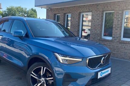 Volvo XC40 23.623 km 32.590 € Übach-Palenberg 52531