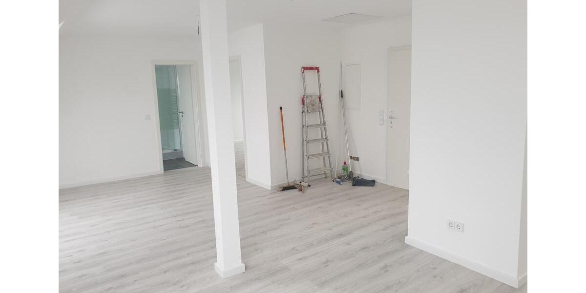 Dachgeschoßwohnung Herzogenrath - 2 Zimmer, 70 m&sup2;, 650&euro; | Angebot:26459043