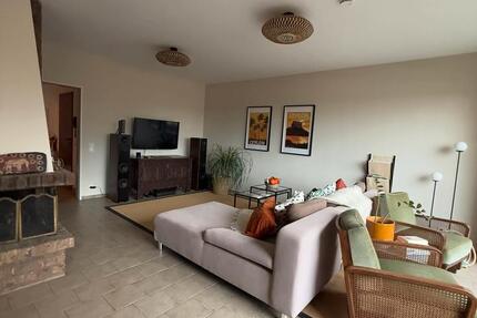 Vollmöblierte Wohnung zur Untermiete für 6 Monate 4 zimmer