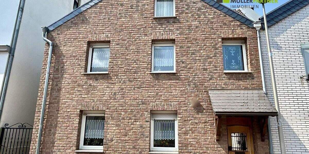 Ideal für 1-2 Personen! - Kleines Einfamilienhaus mit Anbau in Eschweiler-Röhe 3 zimmer