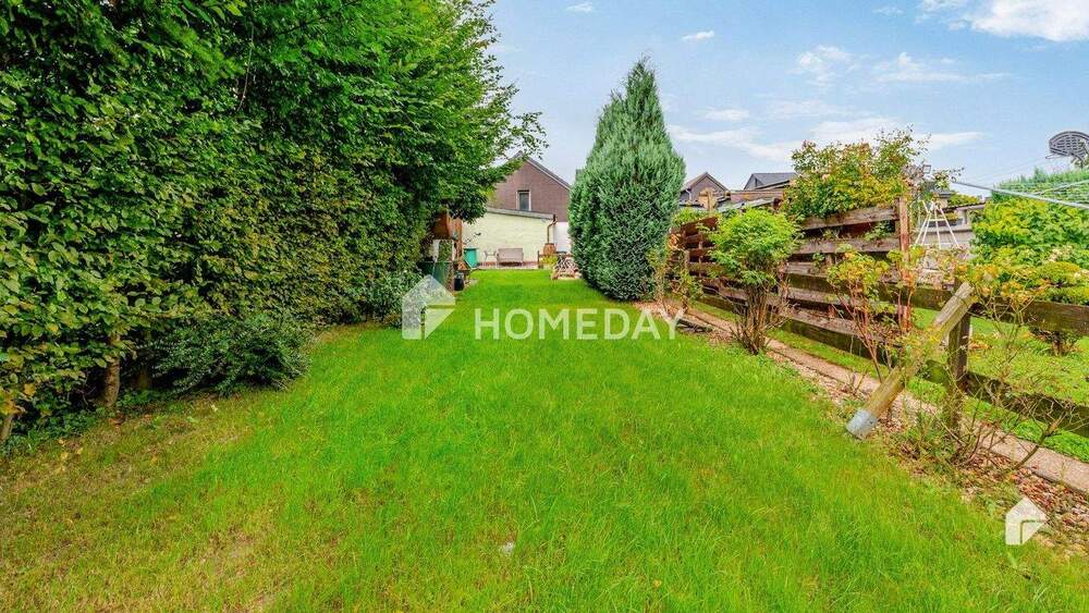 Charmantes Reihenmittelhaus in ruhiger Traumlage mit schönem Garten 3 zimmer