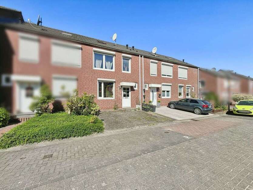 Haus zum Kaufen in Übach-Palenberg 190.000 € 91 m²