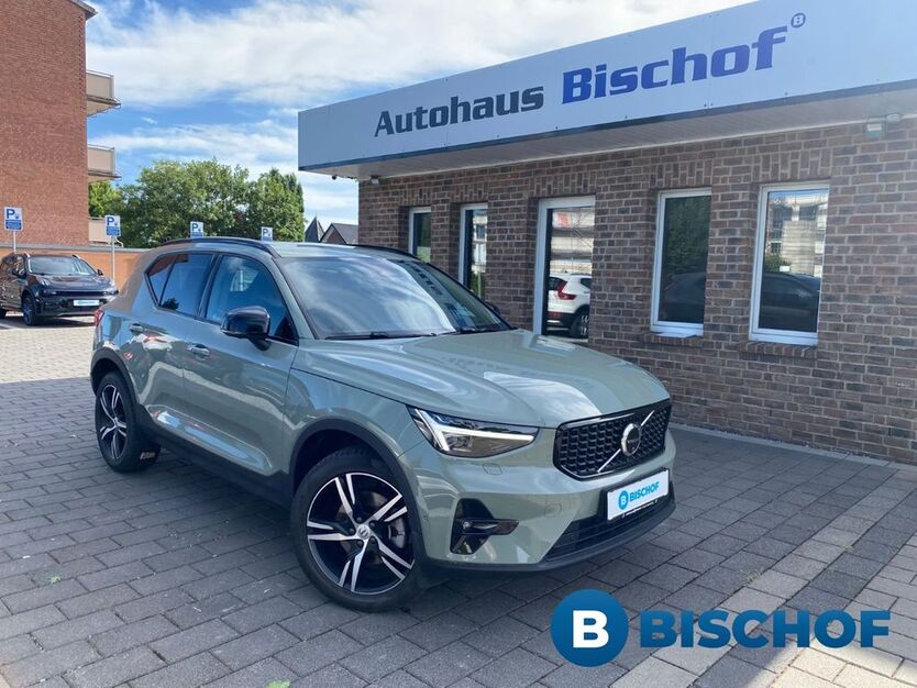 Volvo XC40 24.119 km 38.790 € Übach-Palenberg 52531