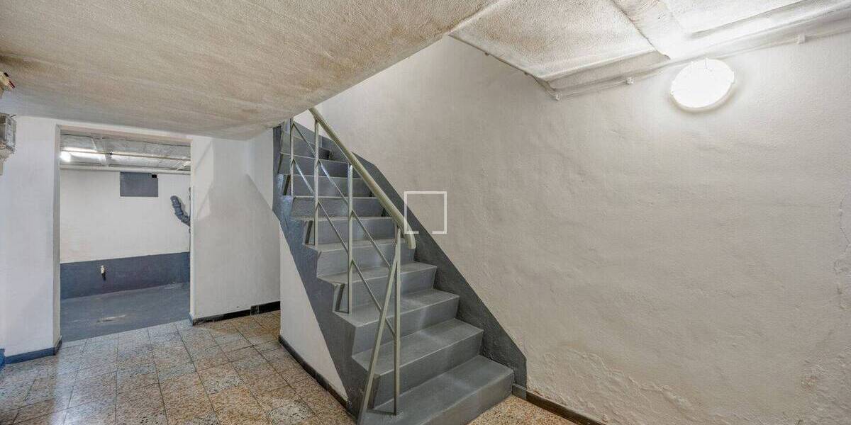 Reihenmittelhaus Aachen Aachen-Mitte - 5 Zimmer, 131 m&sup2;, 359.000&euro; | Angebot:26065240