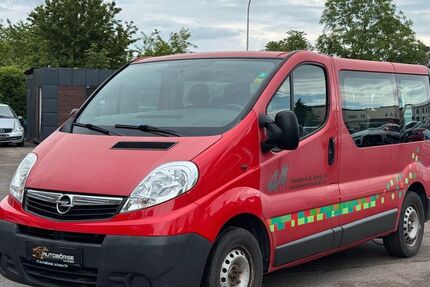 Opel Vivaro 254.661 km 4.999 &euro; Düren 52349