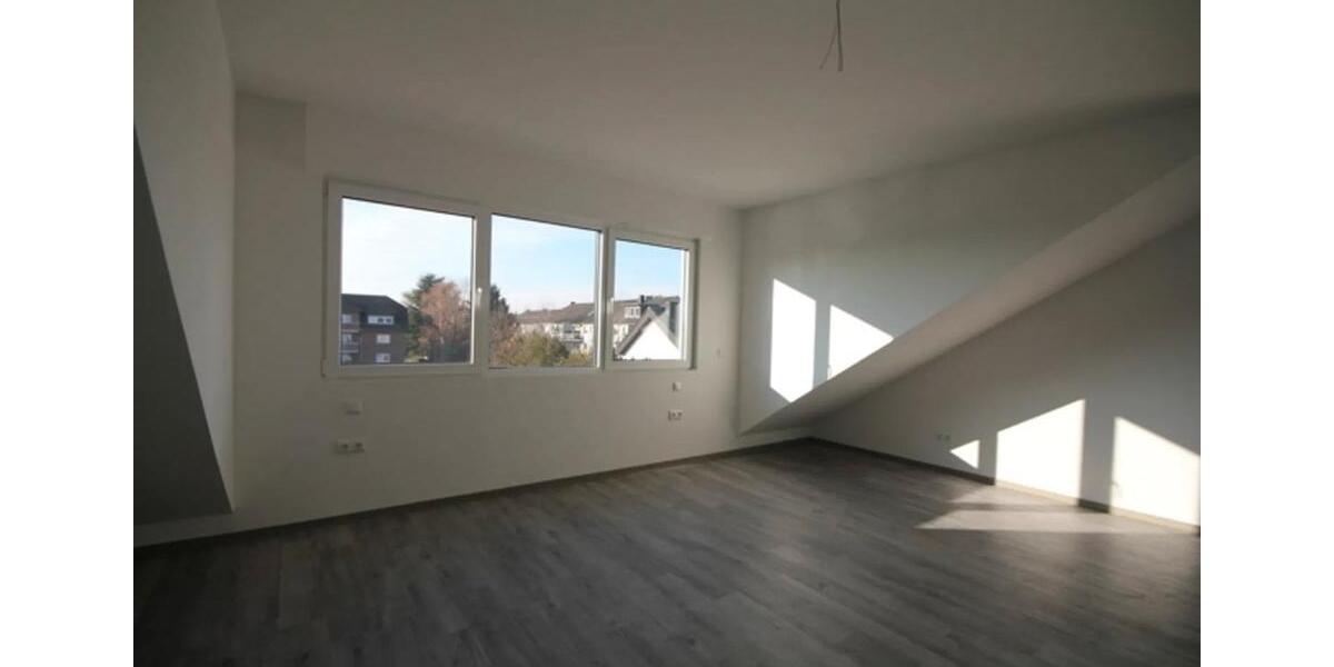 Dachgeschoßwohnung Düren Mariaweiler-Hoven - 2.5 Zimmer, 78 m&sup2;, 1.240&euro; | Angebot:26147728