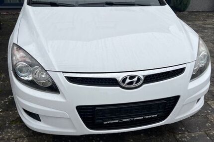 Hyundai i30 173.000 km 4.200 &euro; Eschweiler 52249