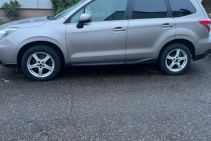 Subaru Forester 240.000 km 6.000 &euro; Jülich 52428