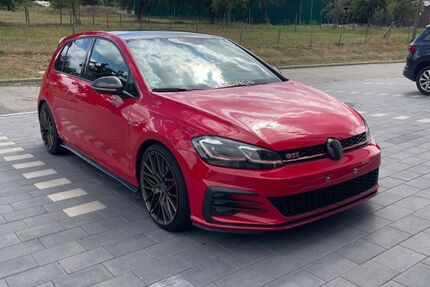 VW Golf 79.000 km 22.499 € Selfkant 52538