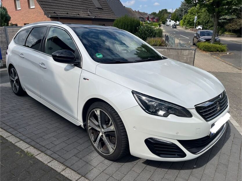 Peugeot 308 144.500 km 13.400 € Aachen 52080