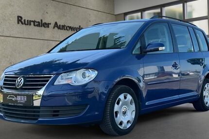 VW Touran 93.000 km 8.499 € Jülich 52428