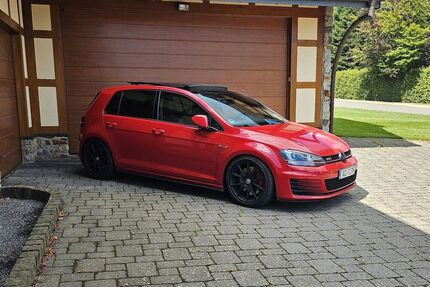 VW Golf