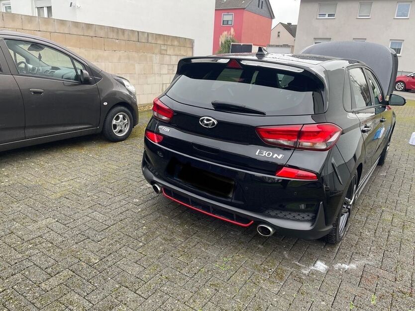 Hyundai i30 91.300 km 20.000 € Aldenhoven 52457