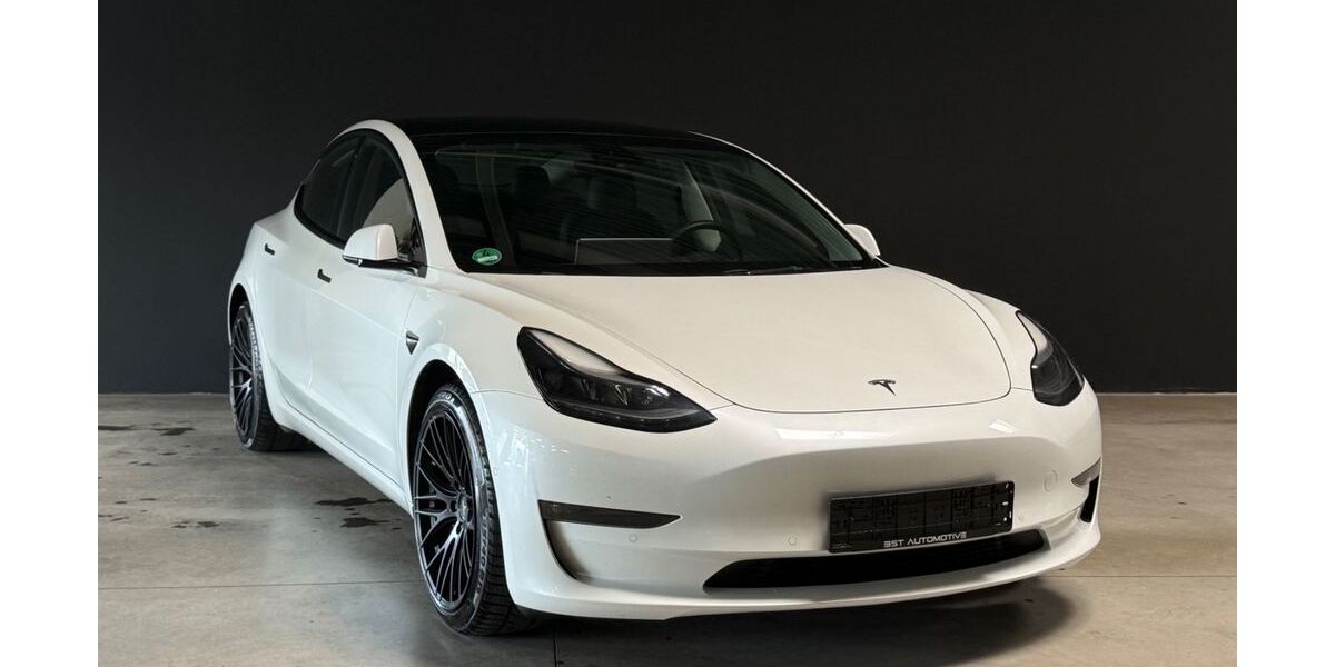 Tesla Model 3 198.000 km 20.900 &euro; Jülich 52428
