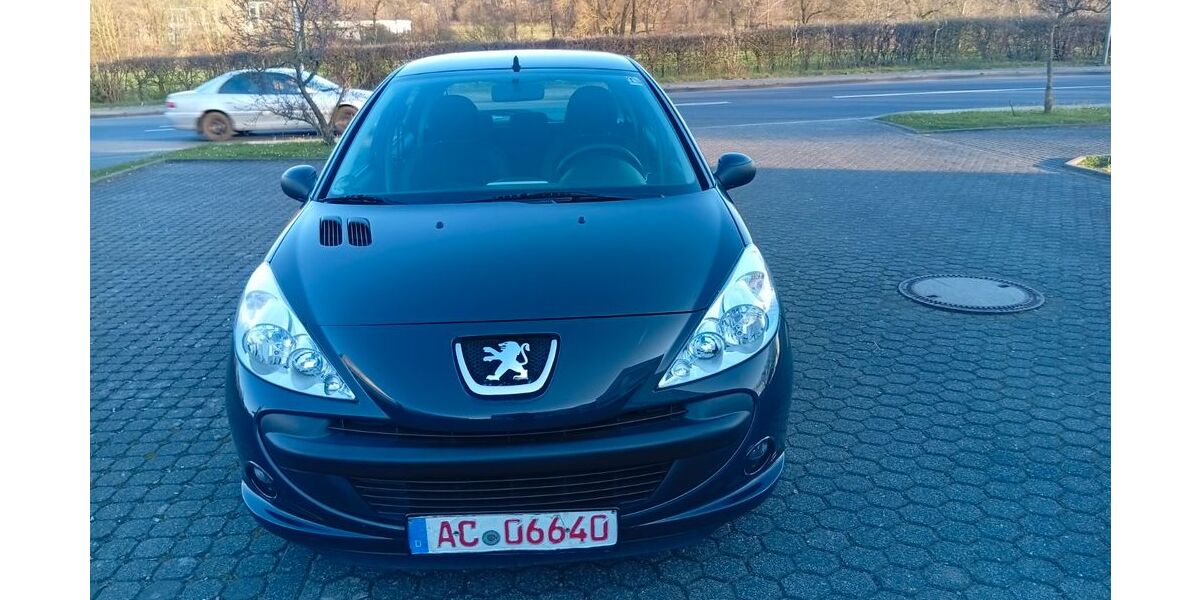 Peugeot 206 13.057 km 2.999 &euro; Aachen 52080