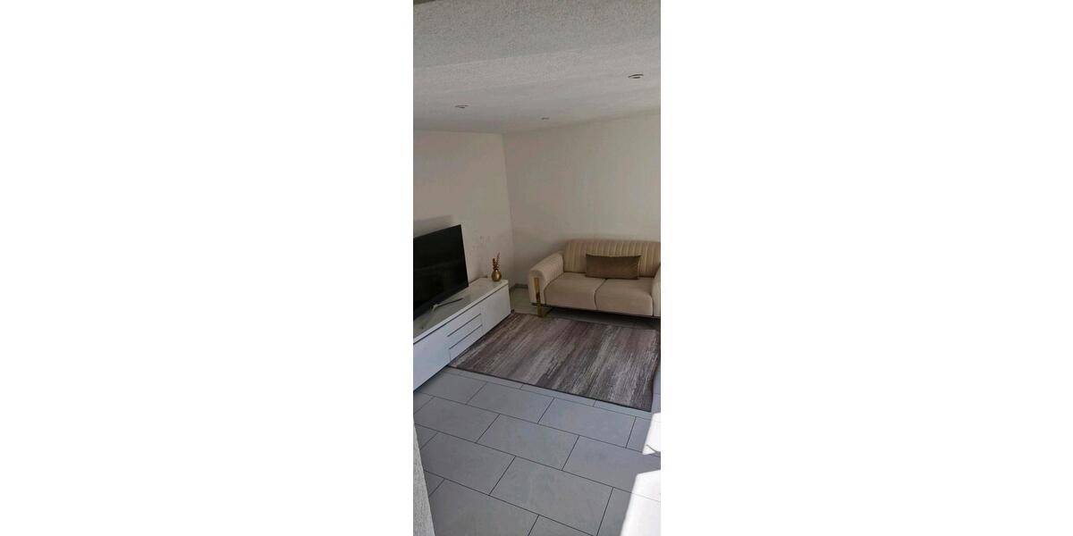 Reihenhaus Eschweiler - 7 Zimmer, 180 m&sup2;, 395.000&euro; | Angebot:26822014