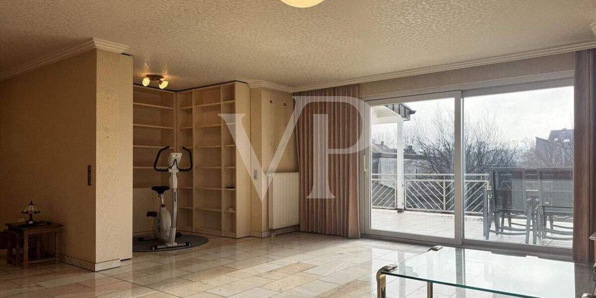 Etagenwohnung Eschweiler - 3 Zimmer, 185 m&sup2;, 1.350&euro; | Angebot:25800937