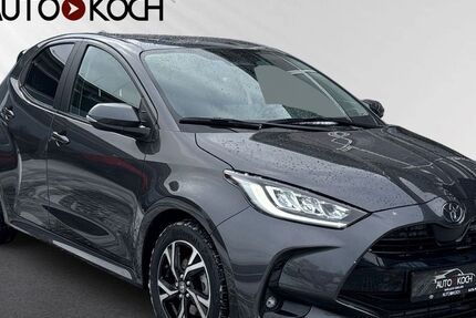 Toyota Yaris 17.217 km 22.590 &euro; Eschweiler 52249