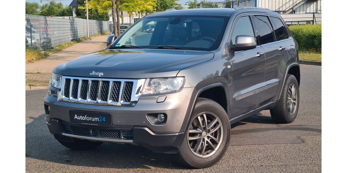 Jeep Grand Cherokee 177.000 km 11.399 &euro; Jülich 52428