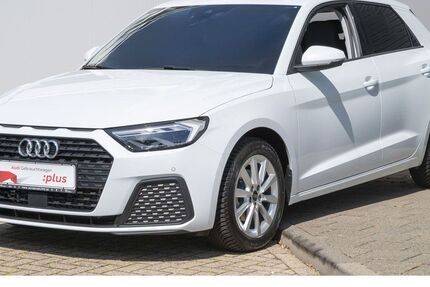 Audi A1 3.333 km 22.790 &euro; Düren 52351