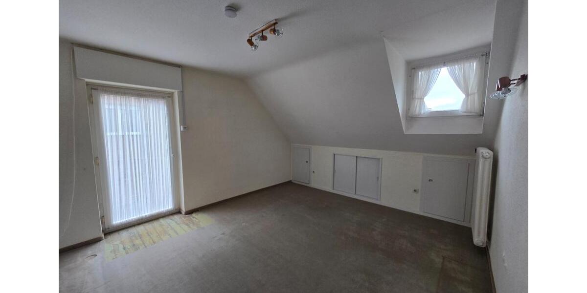 Einfamilienhaus Geilenkirchen - 5 Zimmer, 110 m&sup2;, 1.200&euro; | Angebot:26135307