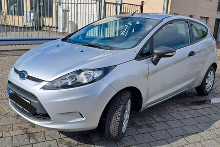 Ford Fiesta 95.773 km 3.400 &euro; Aachen 52070