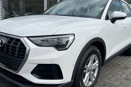 Audi Q3 99.300 km 25.900 € Aachen 52078