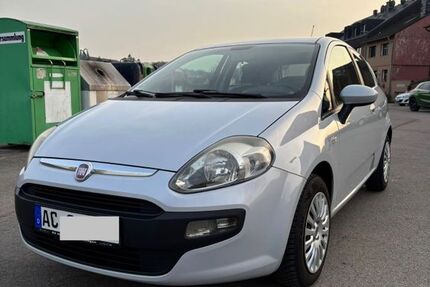 Fiat Punto 77.000 km 3.999 &euro; Würselen 52146
