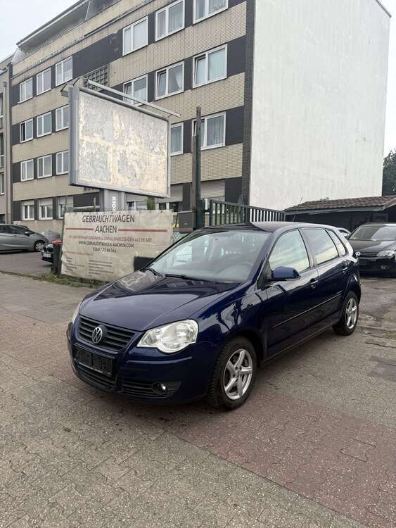 VW Polo 227.893 km 1.999 € Aachen 52070