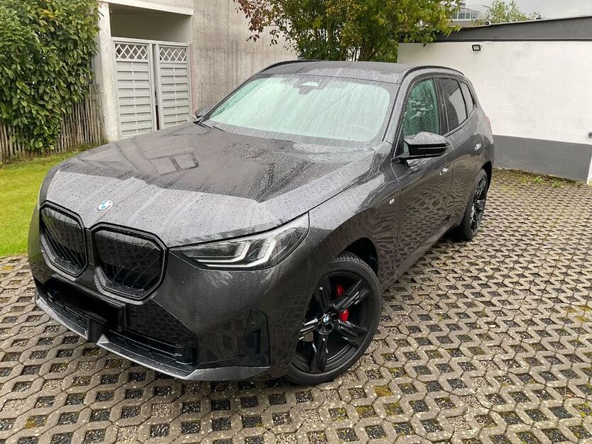 BMW X3 9.800 km 54.200 € Aachen 52070
