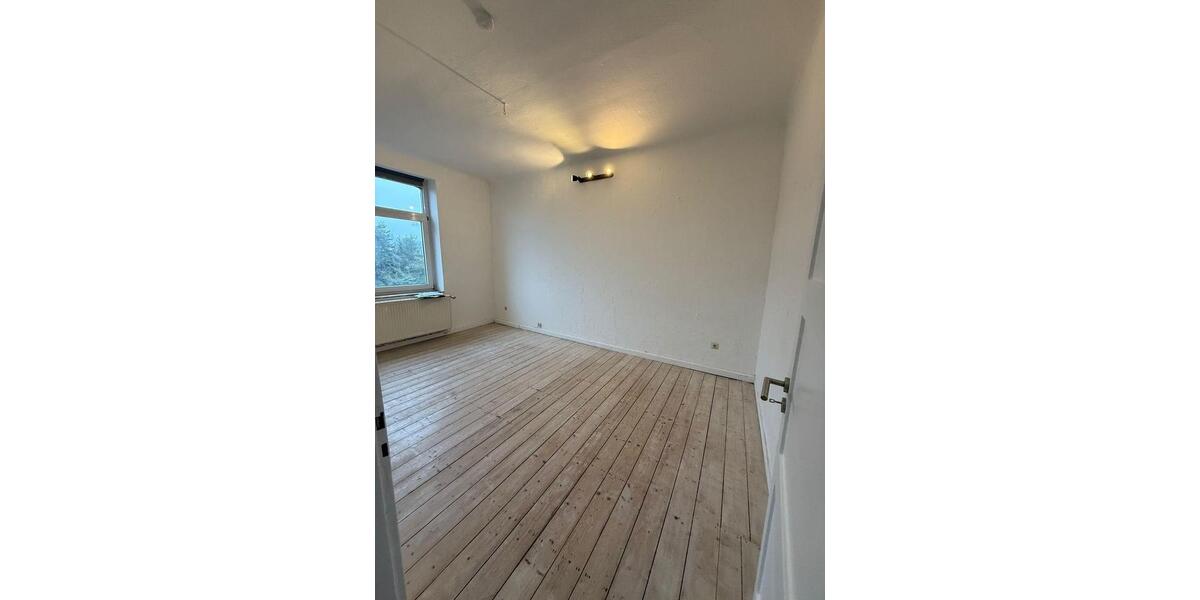 Etagenwohnung Aachen Aachen-Mitte - 5 Zimmer, 100 m&sup2;, 1.395&euro; | Angebot:25809441