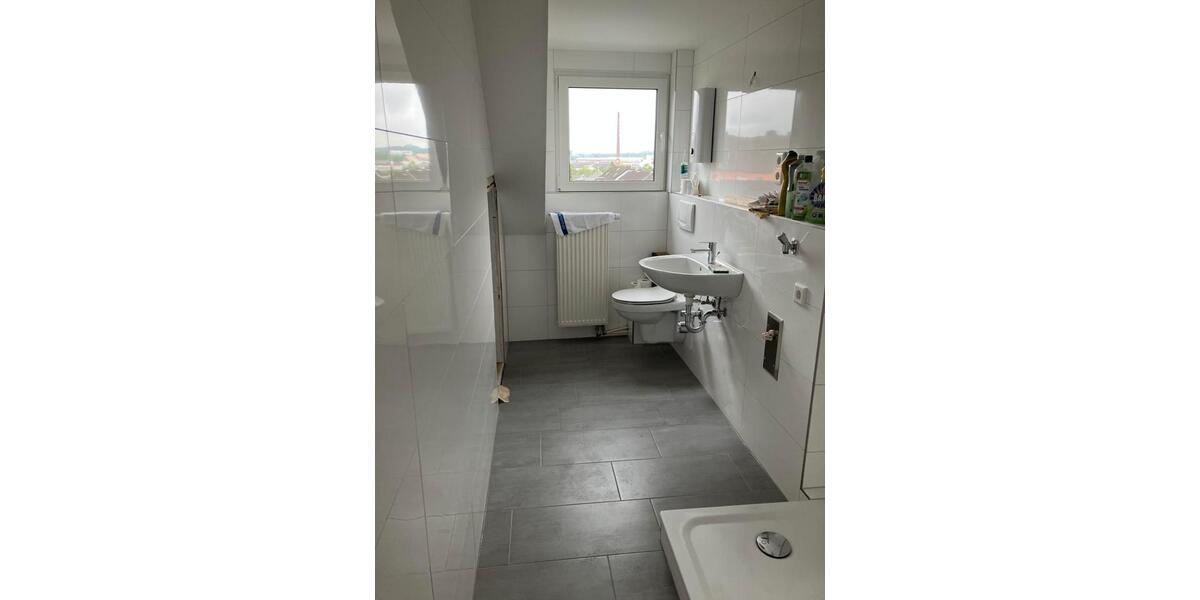 Dachgeschoßwohnung Stolberg (Rheinland) - 2 Zimmer, 45 m&sup2;, 400&euro; | Angebot:26446410