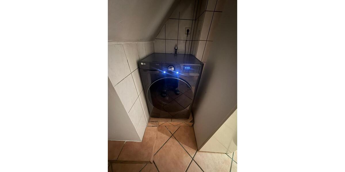 Dachgeschoßwohnung Aachen Aachen-Mitte - 6 Zimmer, 146 m&sup2;, 249.000&euro; | Angebot:25854088