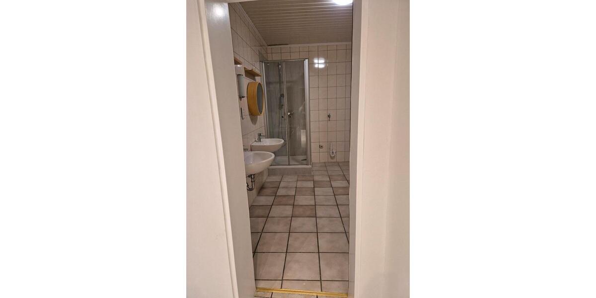 Erdgeschoßwohnung Herzogenrath - 2 Zimmer, 100 m&sup2;, 820&euro; | Angebot:25834701