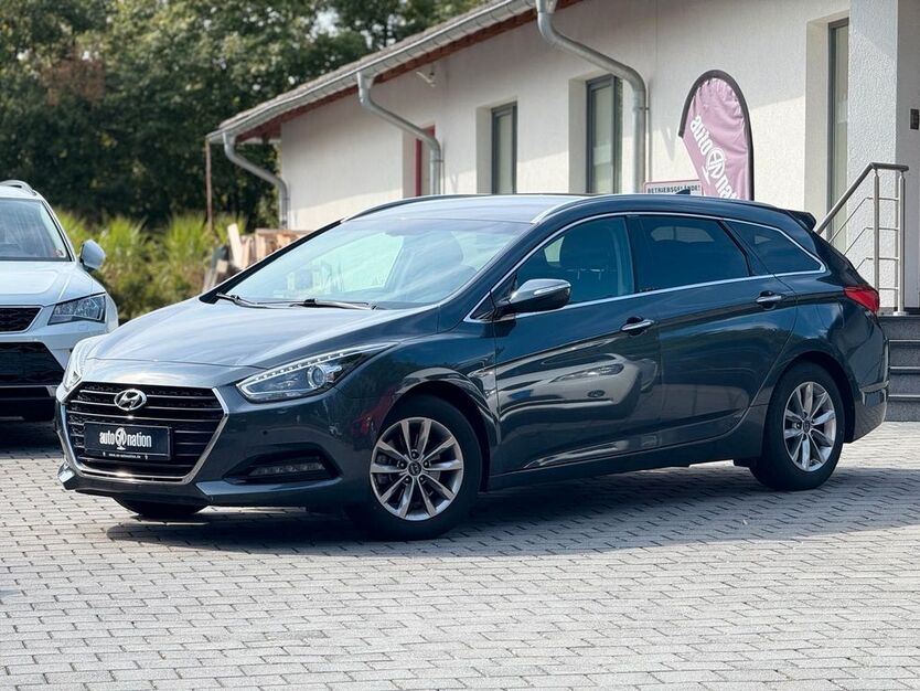 Hyundai i40 126.500 km 11.540 € Langerwehe 52379