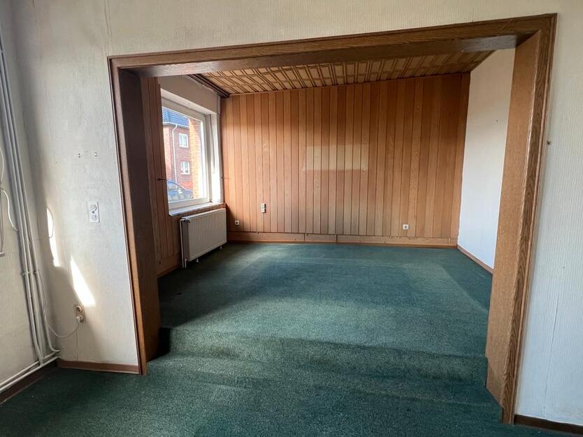 Großzügiges Haus mit vielen Mögl. in idyll. Lage zu vermieten