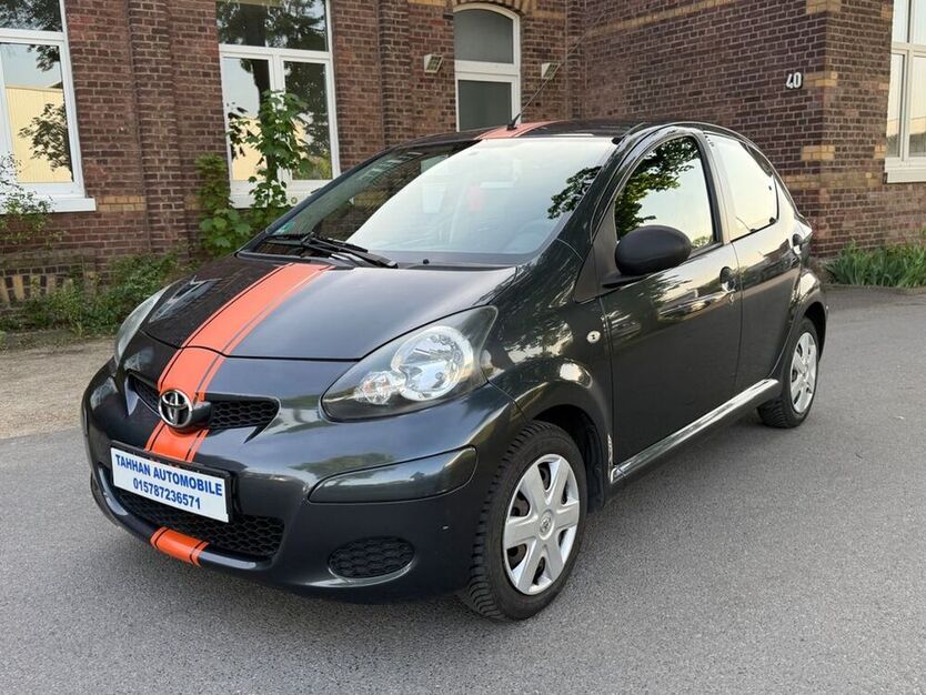 Aygo (X)