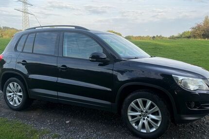 VW Tiguan 220.000 km 4.450 € Aachen 52070